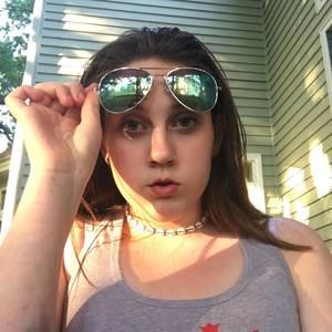 Meet your Posher, Lilly